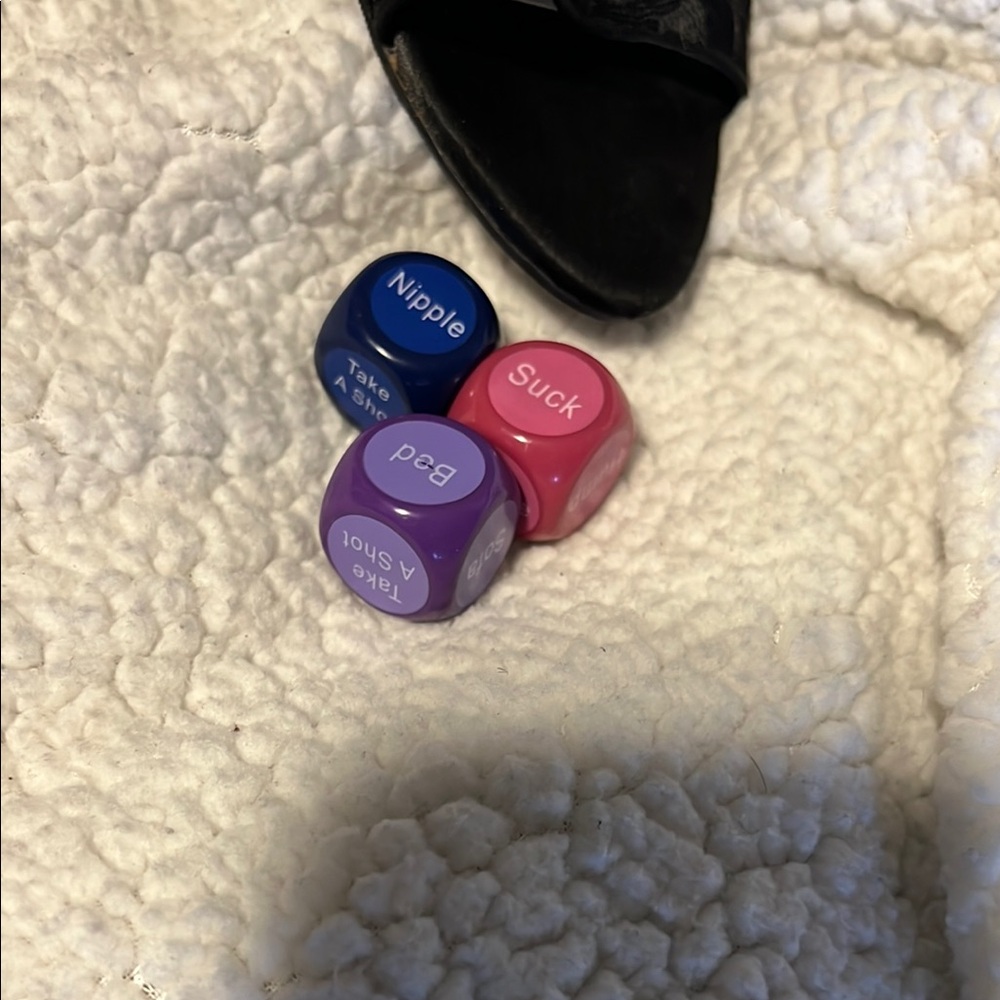 Bundle - Picture 3 of 9
